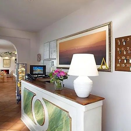 Hotel Ristorante Piccolo Chianti 3*
